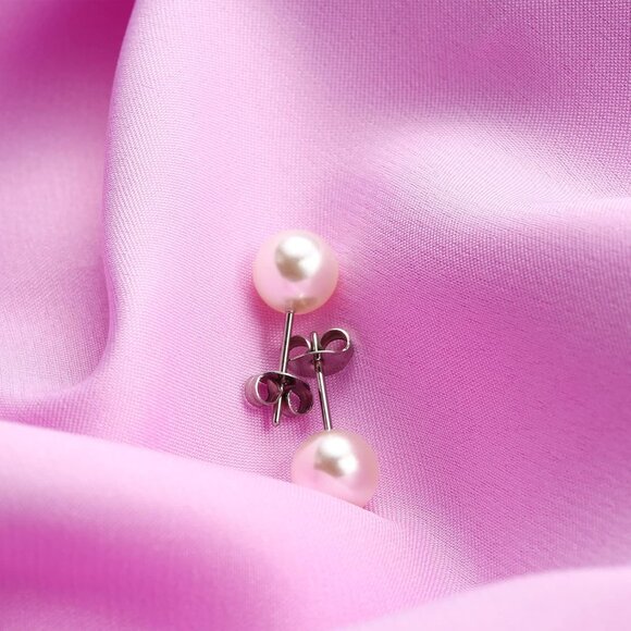 ⚡Classic Pearl Stud Earrings Elegant Round Imitation Pearl Earrings for Women - Picture 7 of 7